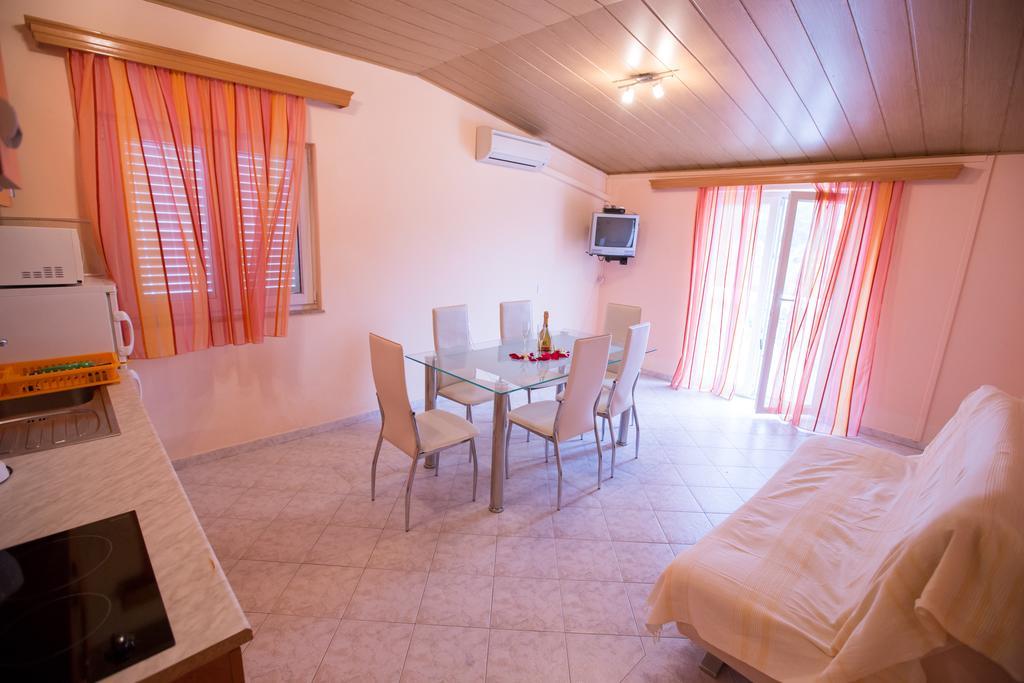 Apartments Dunja Piric Лопар Стая снимка